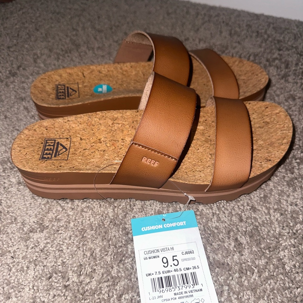 Reef Brown Sandals